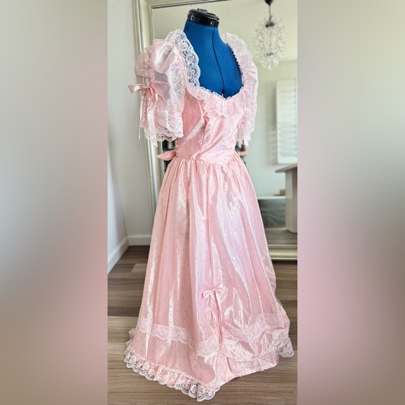 vintage 80s prom dress pink lace puffy bows tulle ball gown puff sleeves ILGWU - Picture 3 of 16